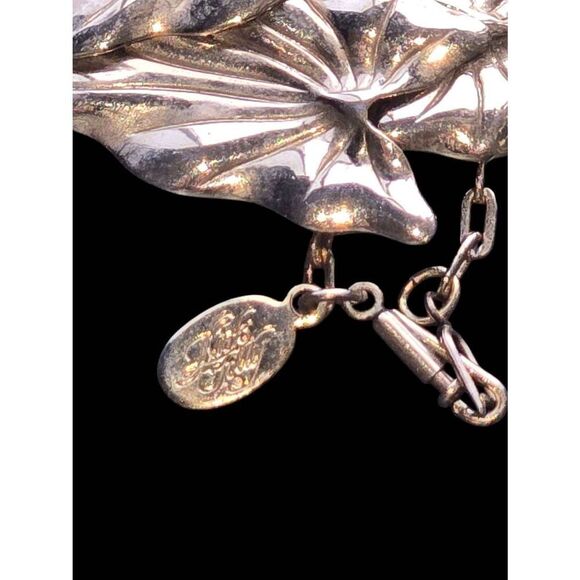 Kirks Folly Vintage Goldtone Leaf Necklace - Picture 3 of 3